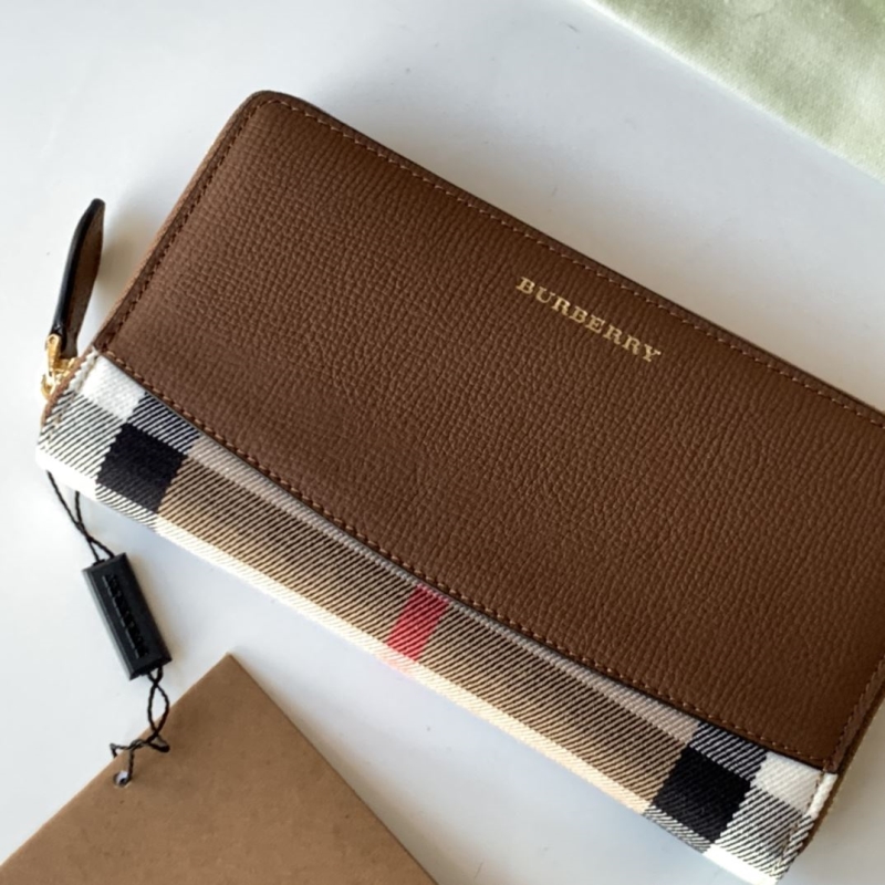 Burberry Wallets